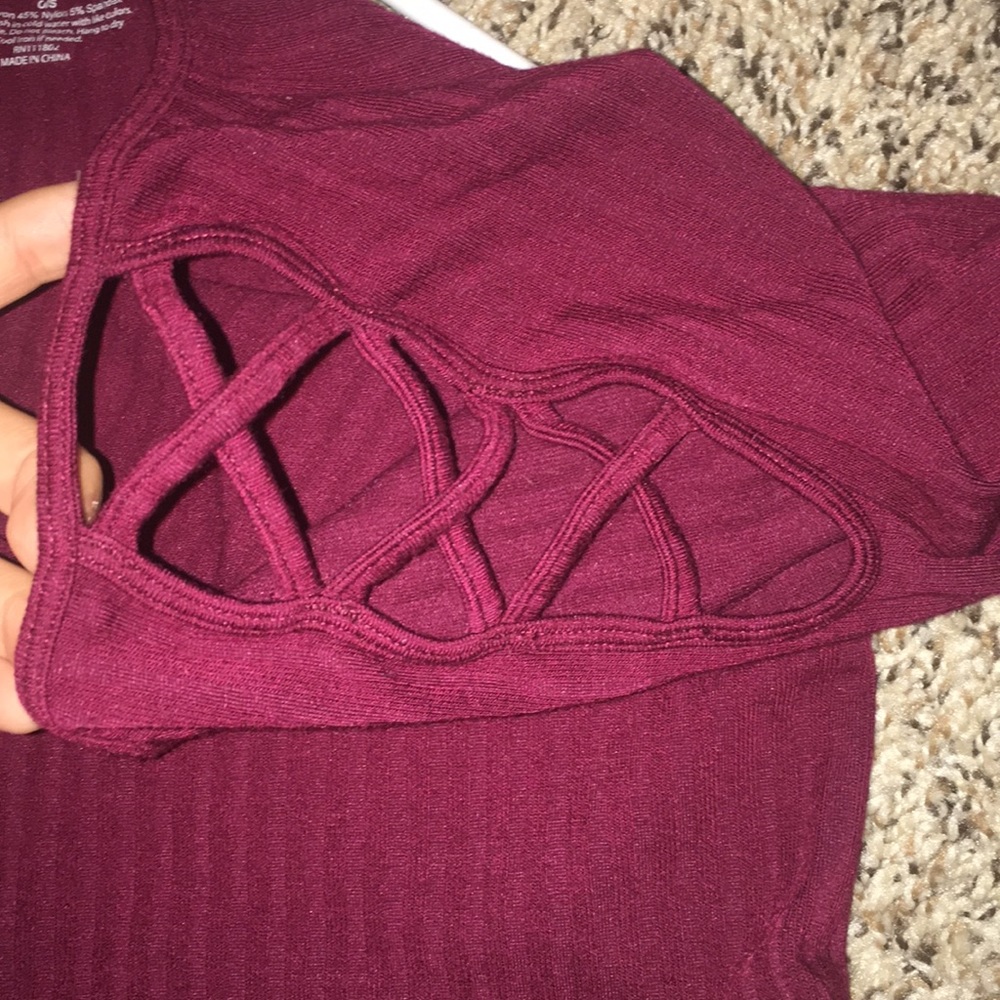 Crop top - Picture 3 of 3
